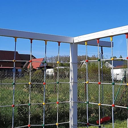 Osada Szwedzka Domek Plus Rusinowo  Eksteriør billede