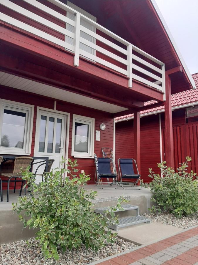 Osada Szwedzka Domek Plus Rusinowo  Eksteriør billede